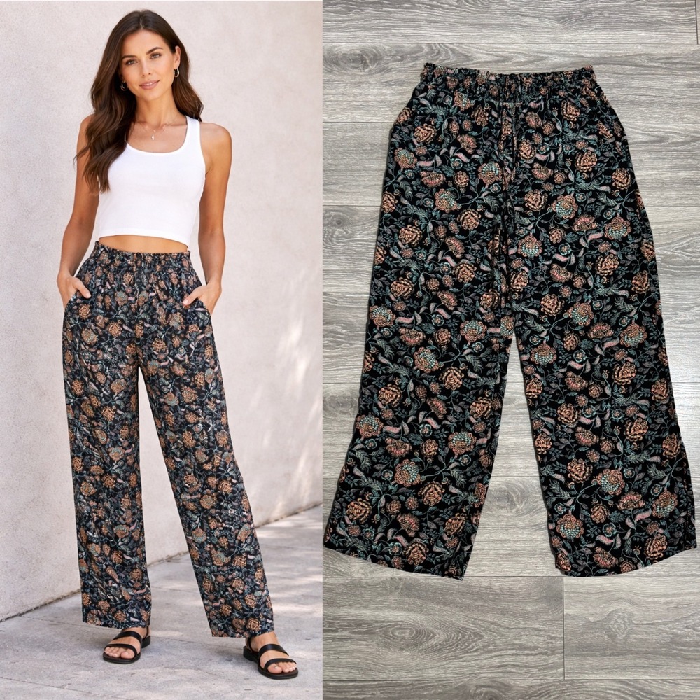 SO Womens Floral Pants Size XL High Rise Wide Leg Paisley Smocked Waist Coastal